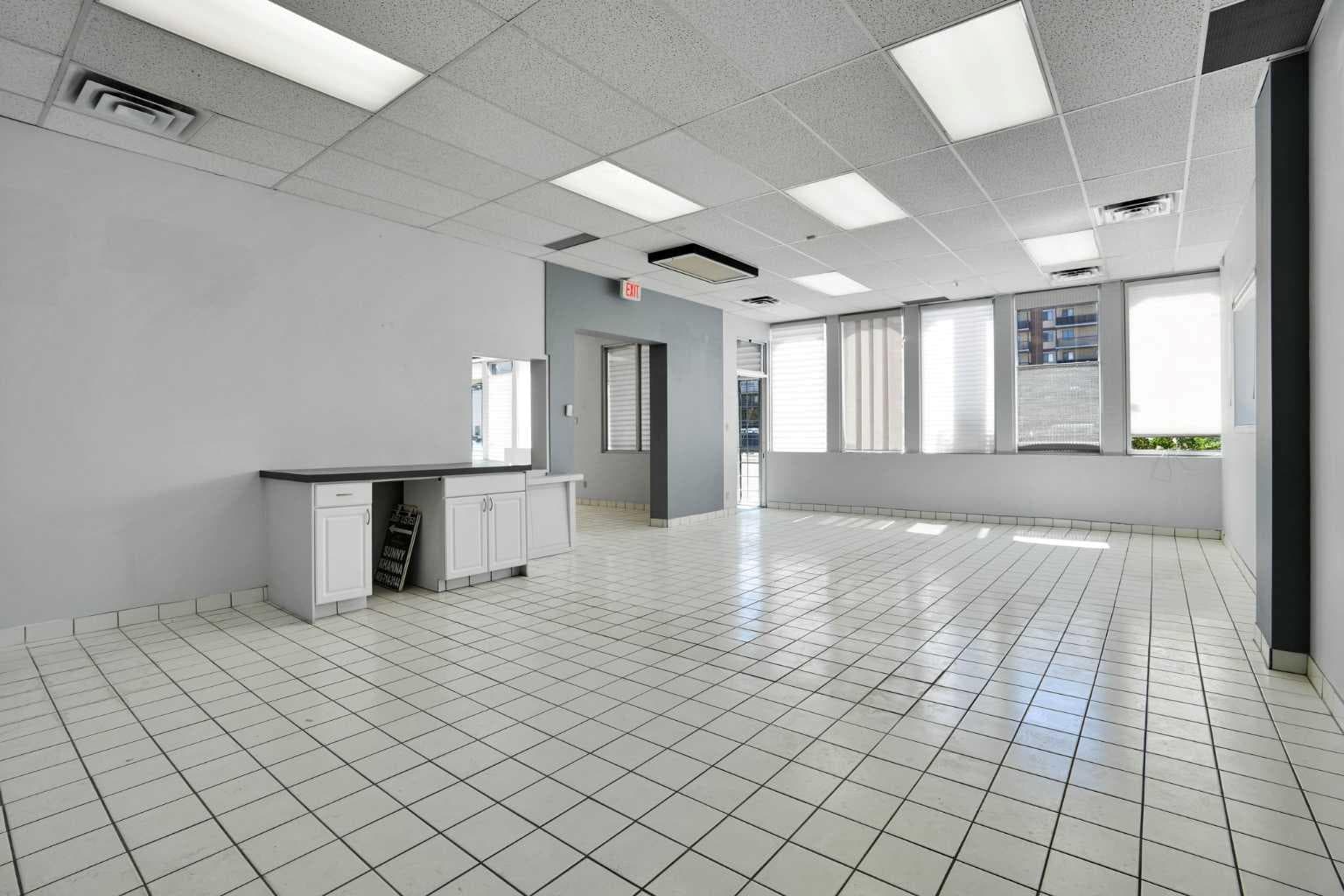 1350 11 Avenue SW — photo 2