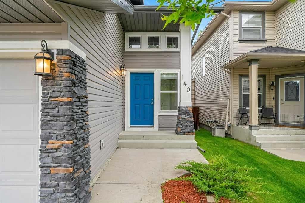 140 Panamount Circle NW — photo 2