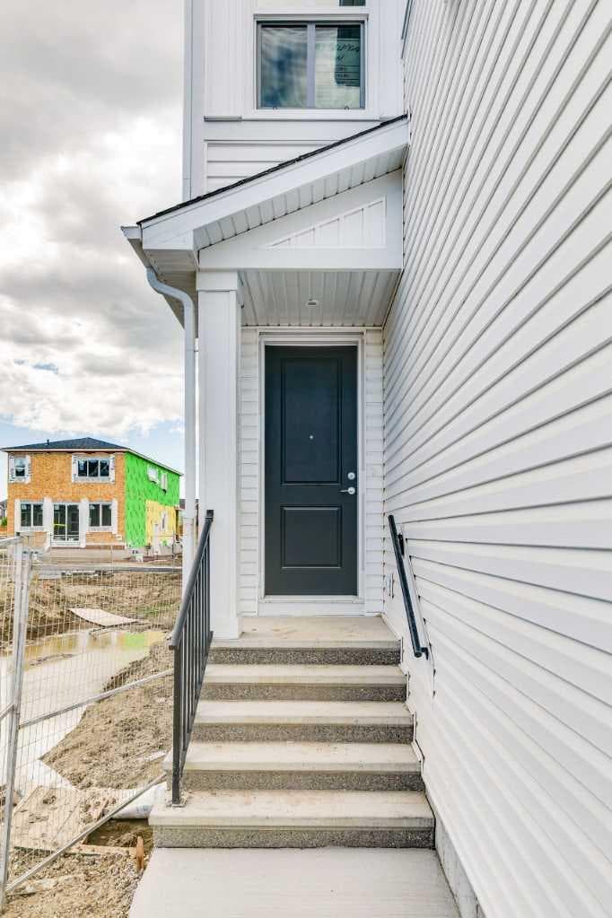41 Belmont Row SW — photo 2