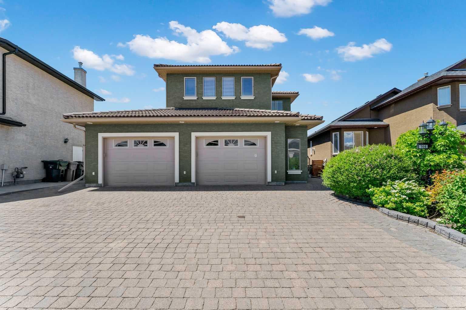 144 Sundance Road SW — photo 2