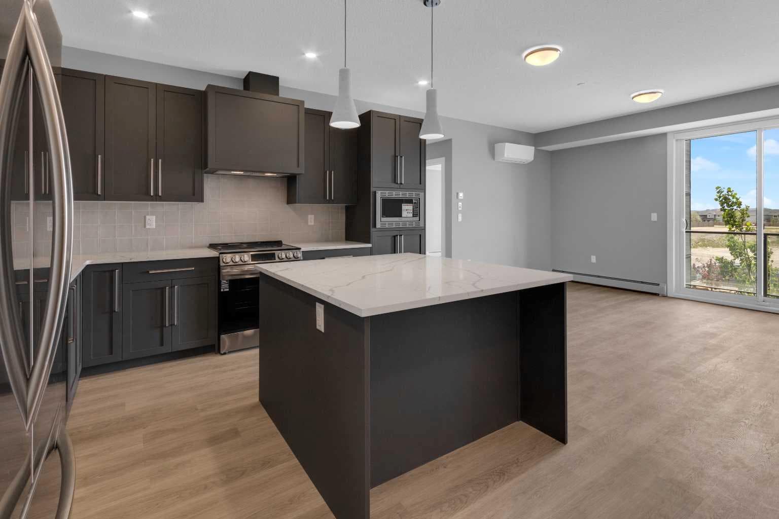 1205, 520 Reynolds Avenue SW — photo 4