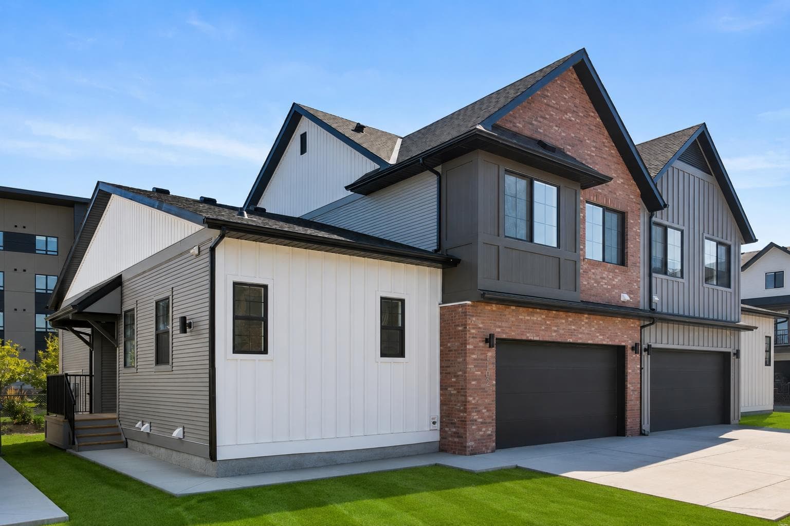 1102, 201 Cooperswood Green SW — photo 1