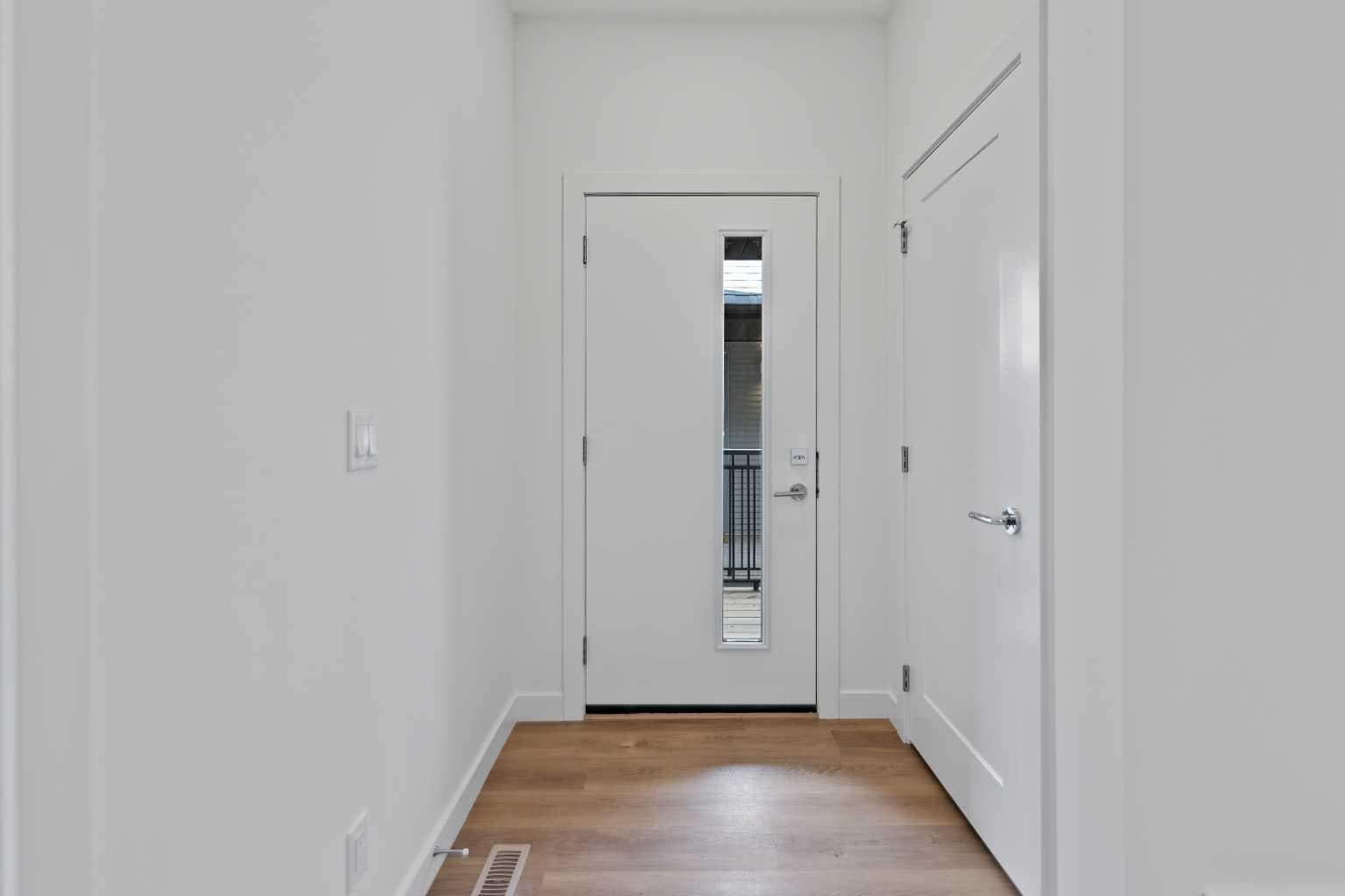 1102, 201 Cooperswood Green SW — photo 4