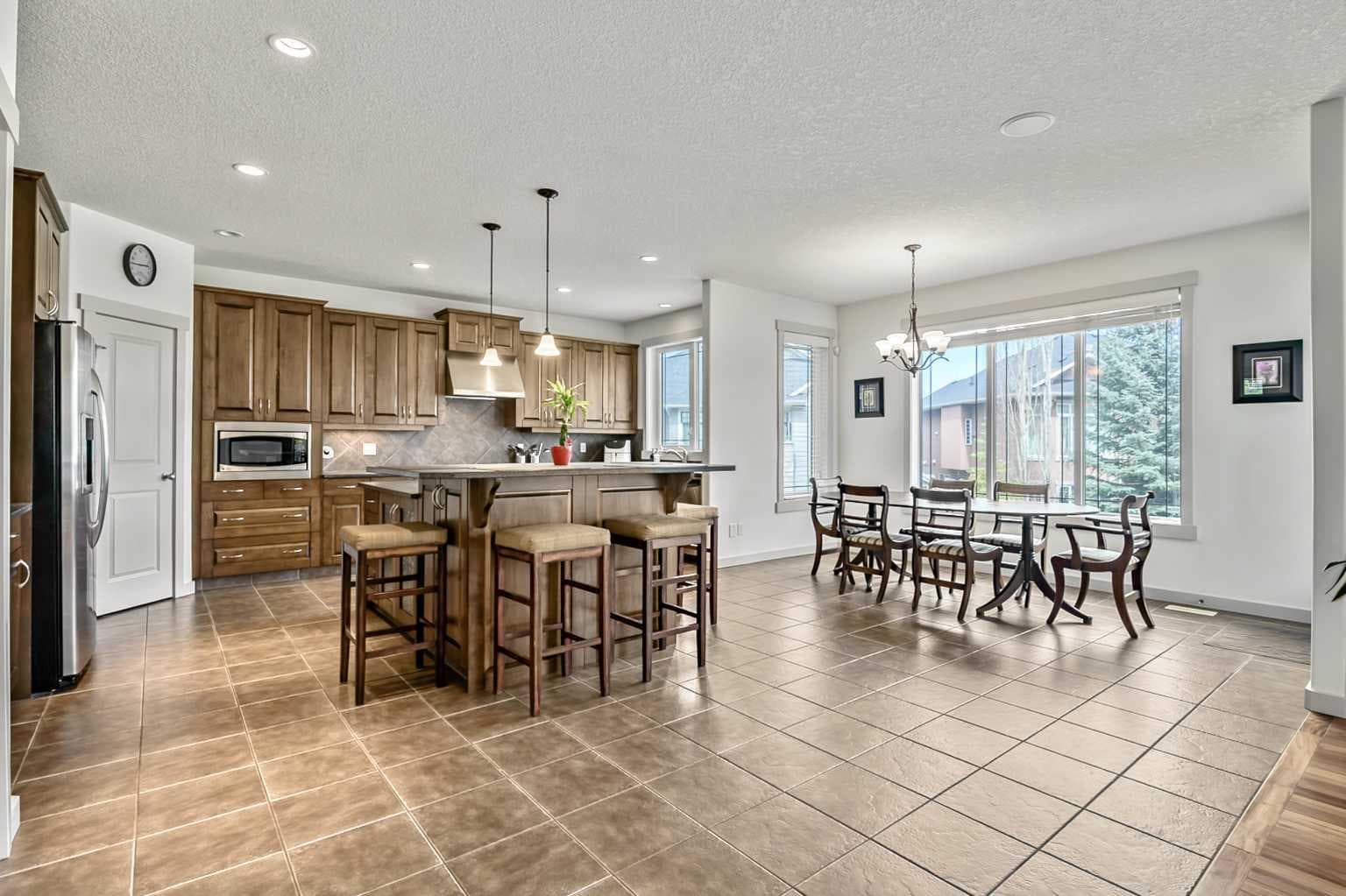 222 Chapala Point SE — photo 3