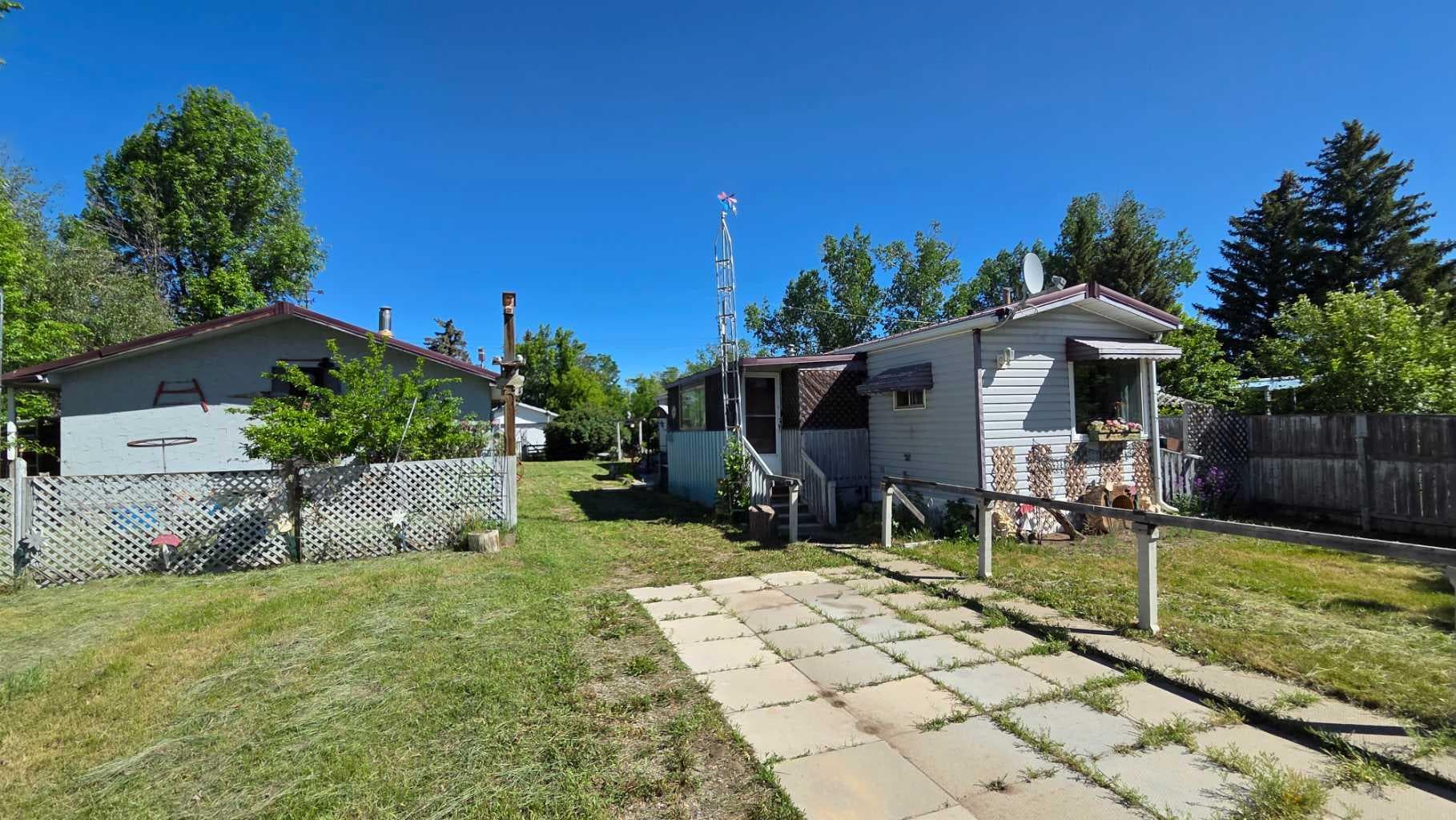 221 Truman Street — photo 2