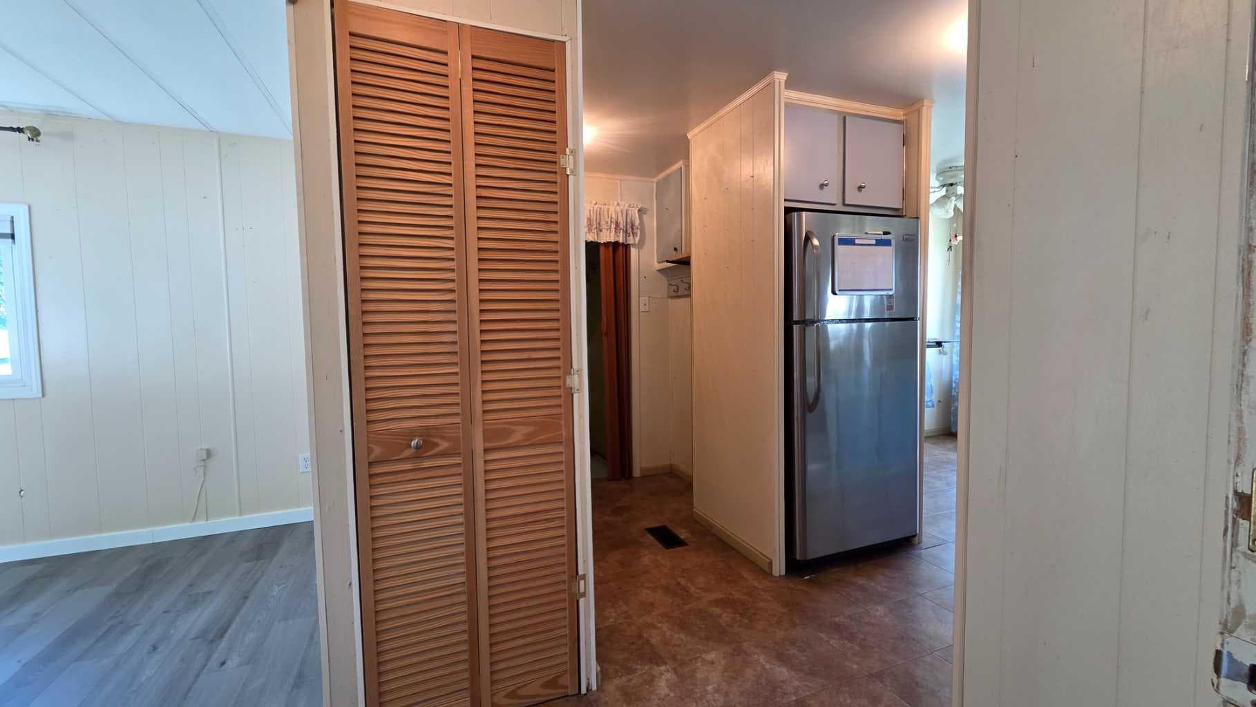 221 Truman Street — photo 3
