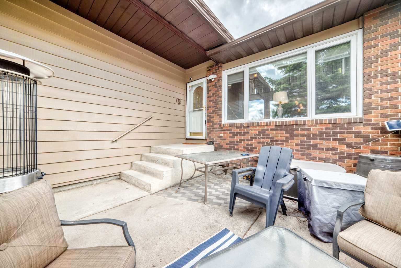 88 Castlefall Way NE — photo 2