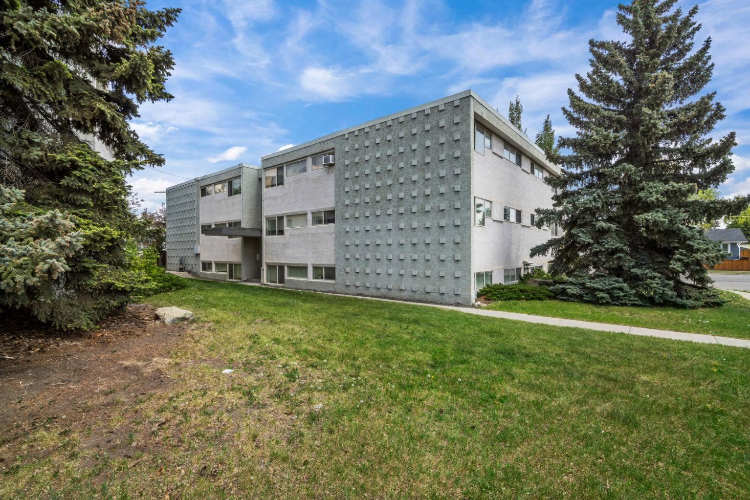 104, 8607 Elbow Drive SW — photo 4