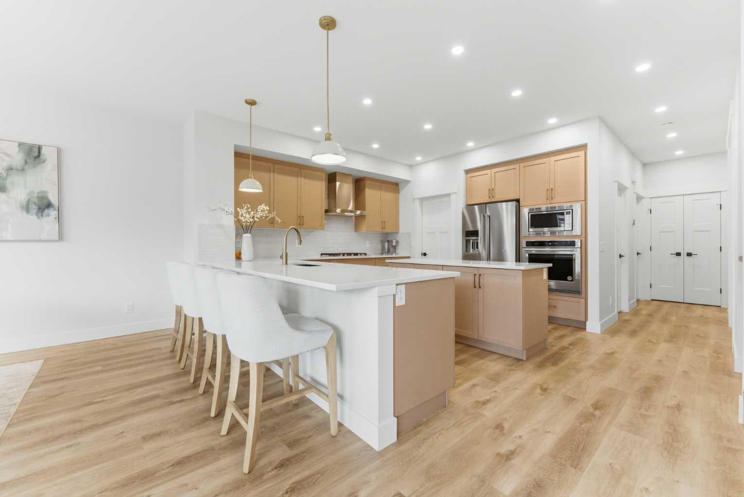 377 Magnolia Way SE — photo 3
