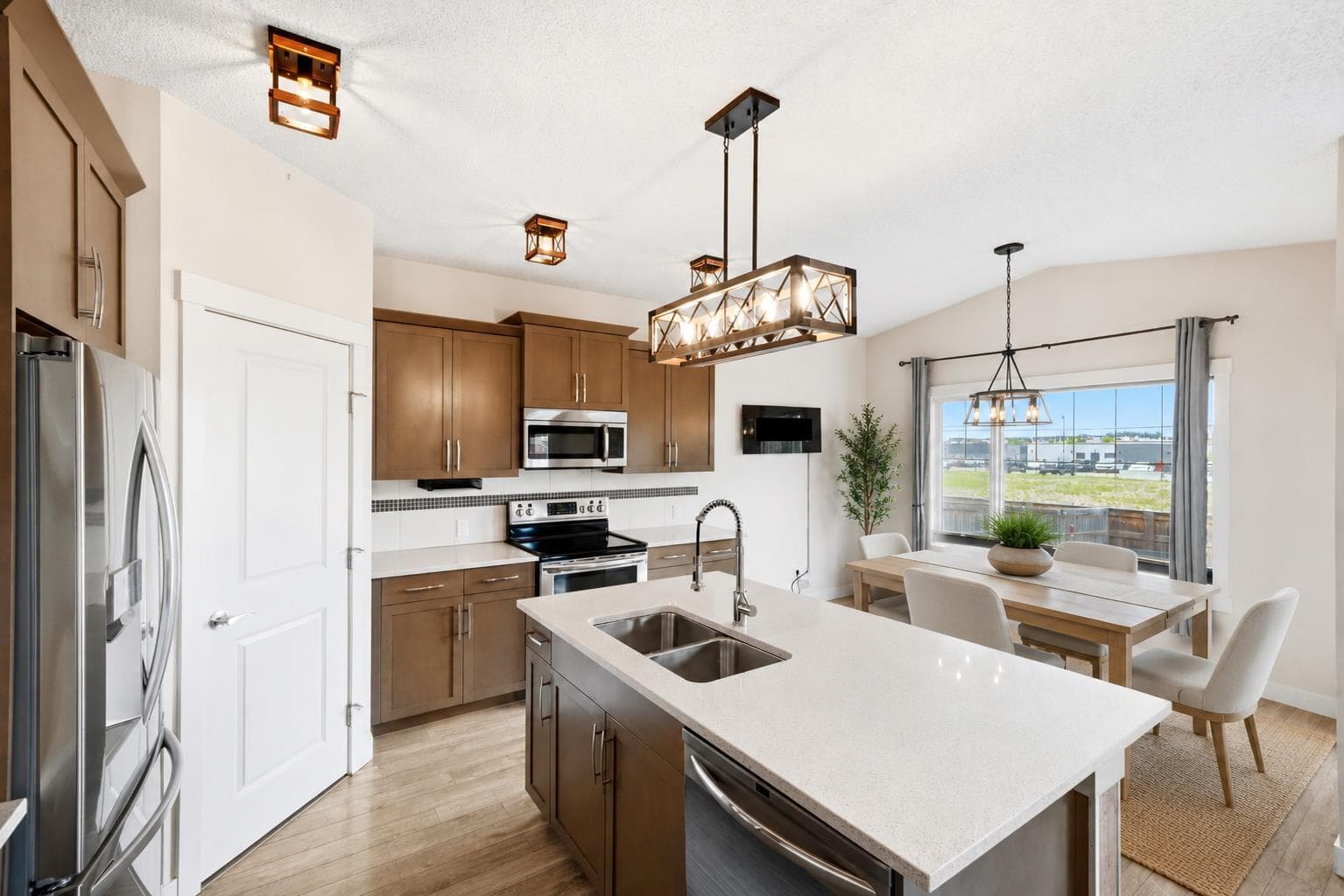 46 Fireside Place — photo 1