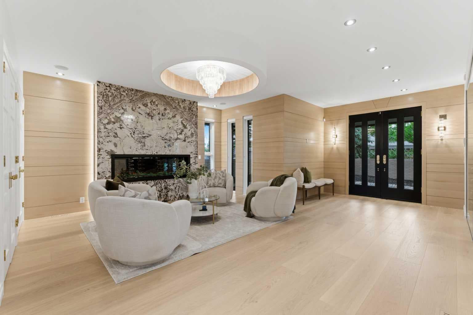 79 Bel-Aire Place SW — photo 1