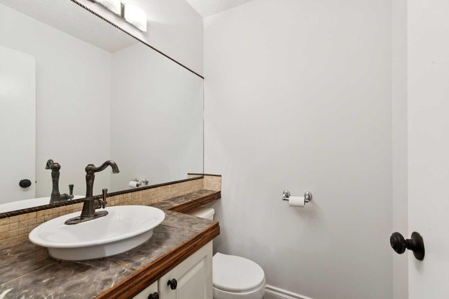 902 Harvest Hills Drive NE — photo 5