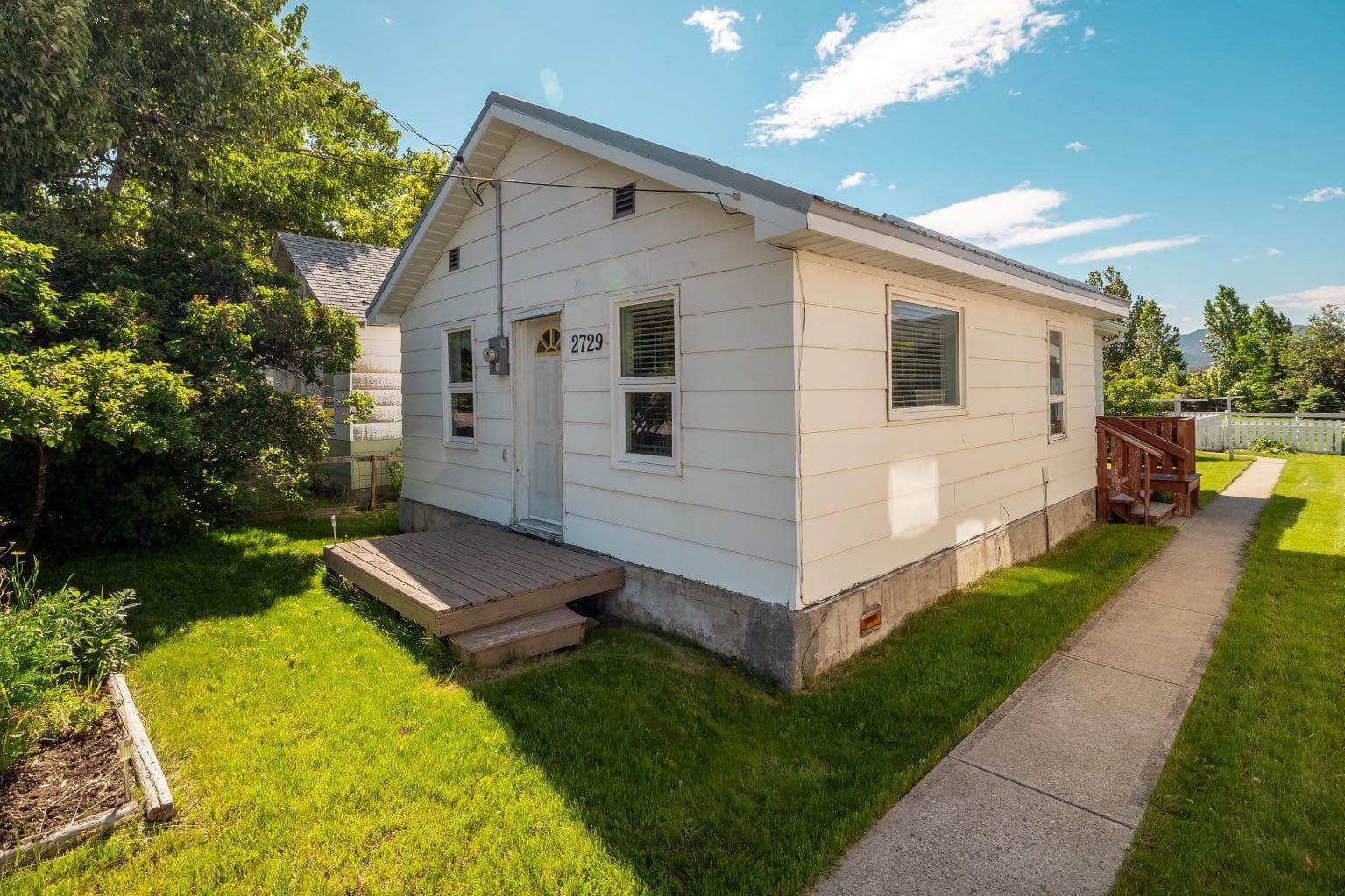2729 216 Street — photo 3