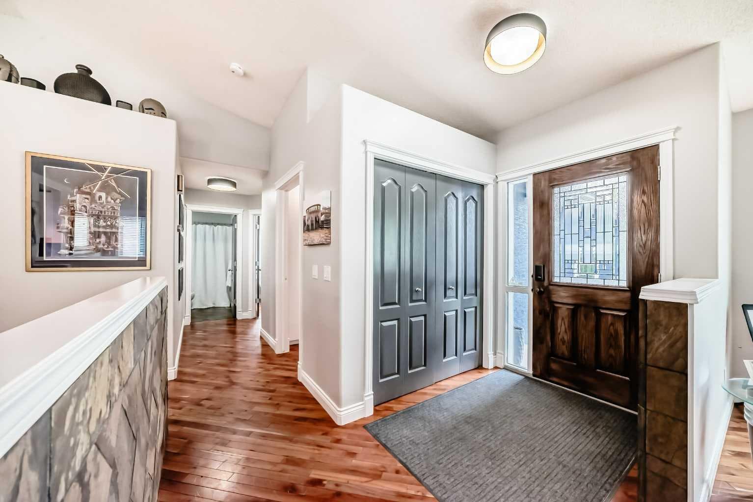260 Westchester Way — photo 5