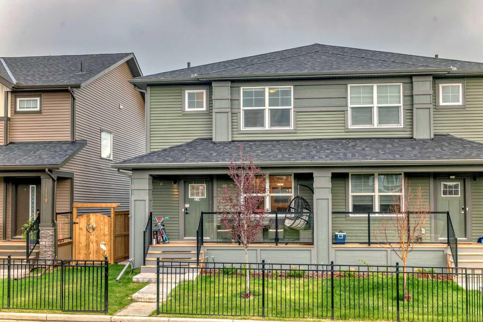 114 Midgrove SW — photo 4