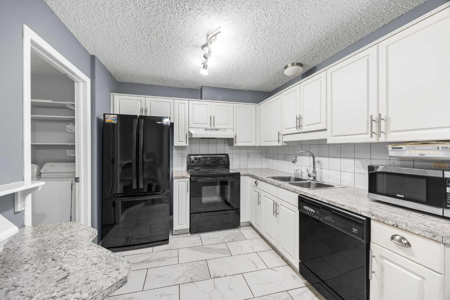 120, 10 Sierra Morena Mews SW — photo 4