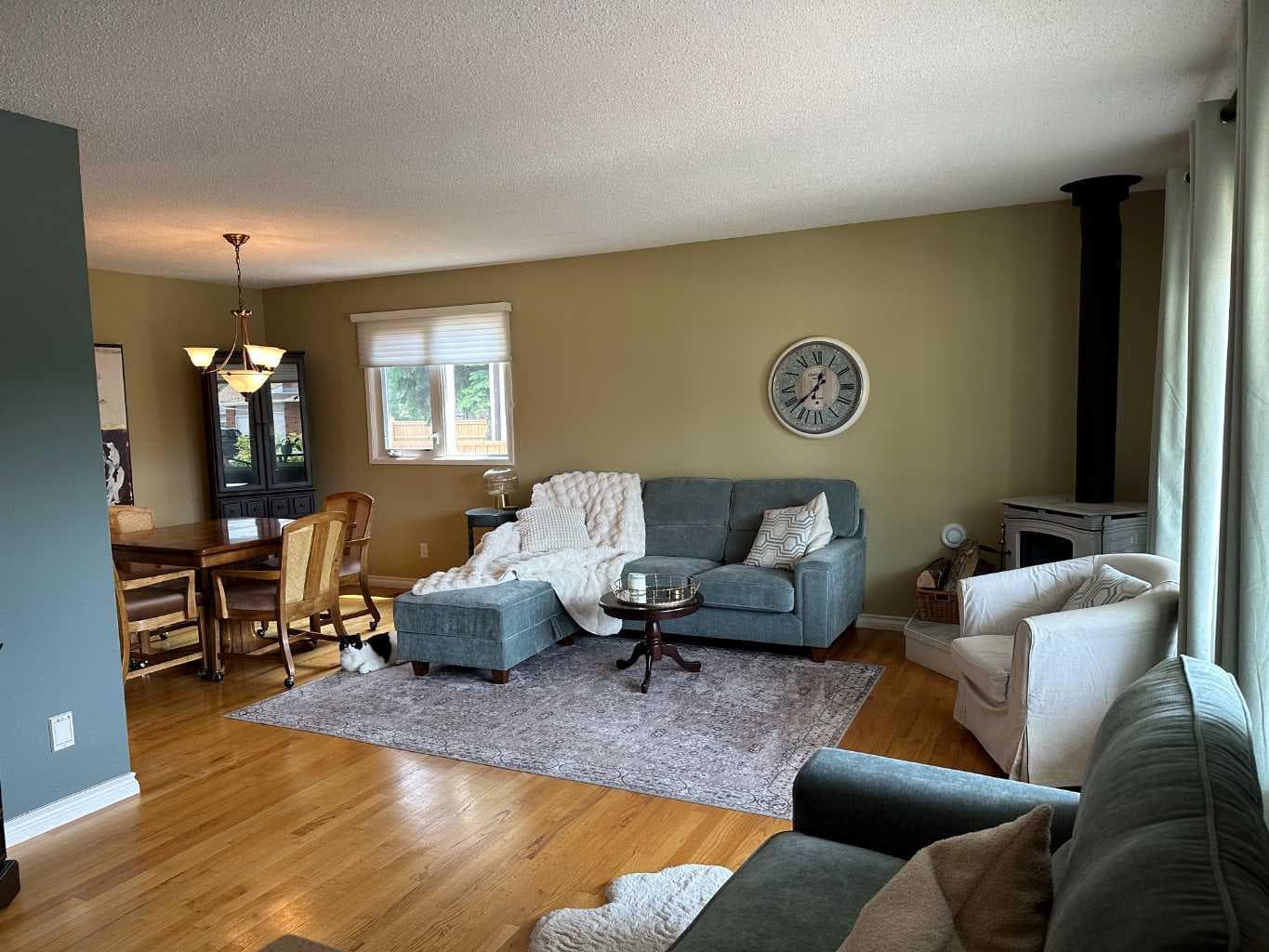 134 Wiltshire Boulevard — photo 3