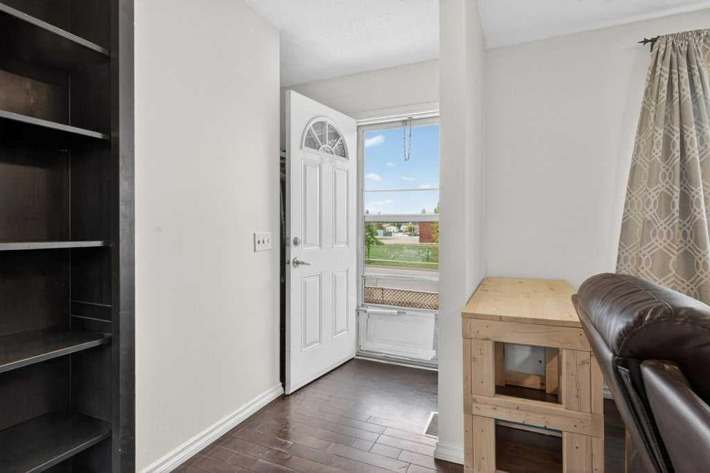 1308 Pensacola Way SE — photo 3