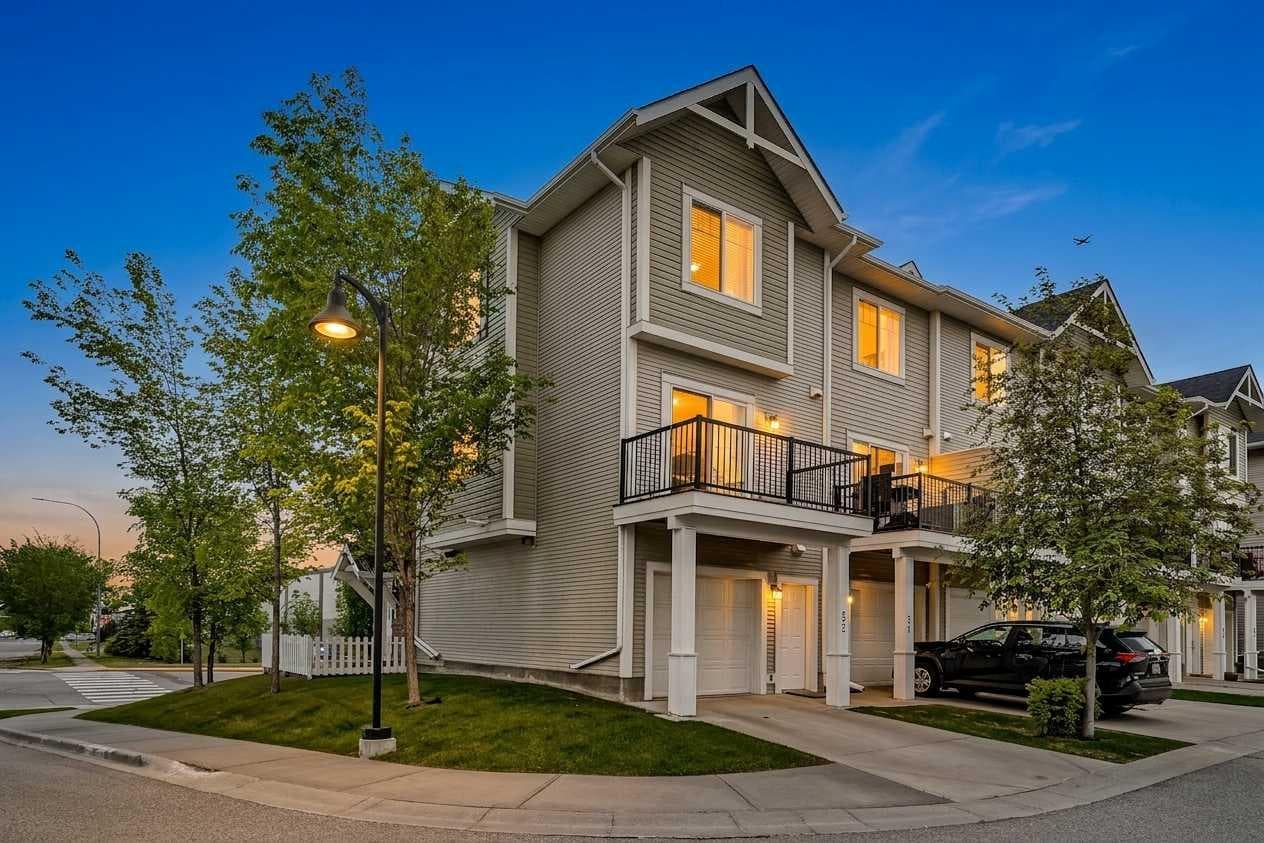 52, 300 Marina Drive — photo 1