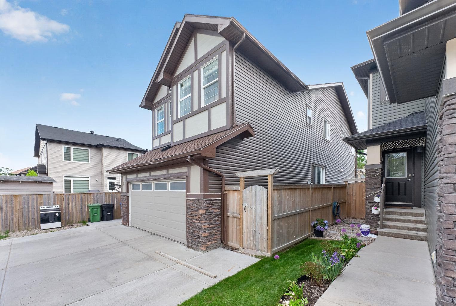 93 Skyview Shores Terrace NE — photo 3