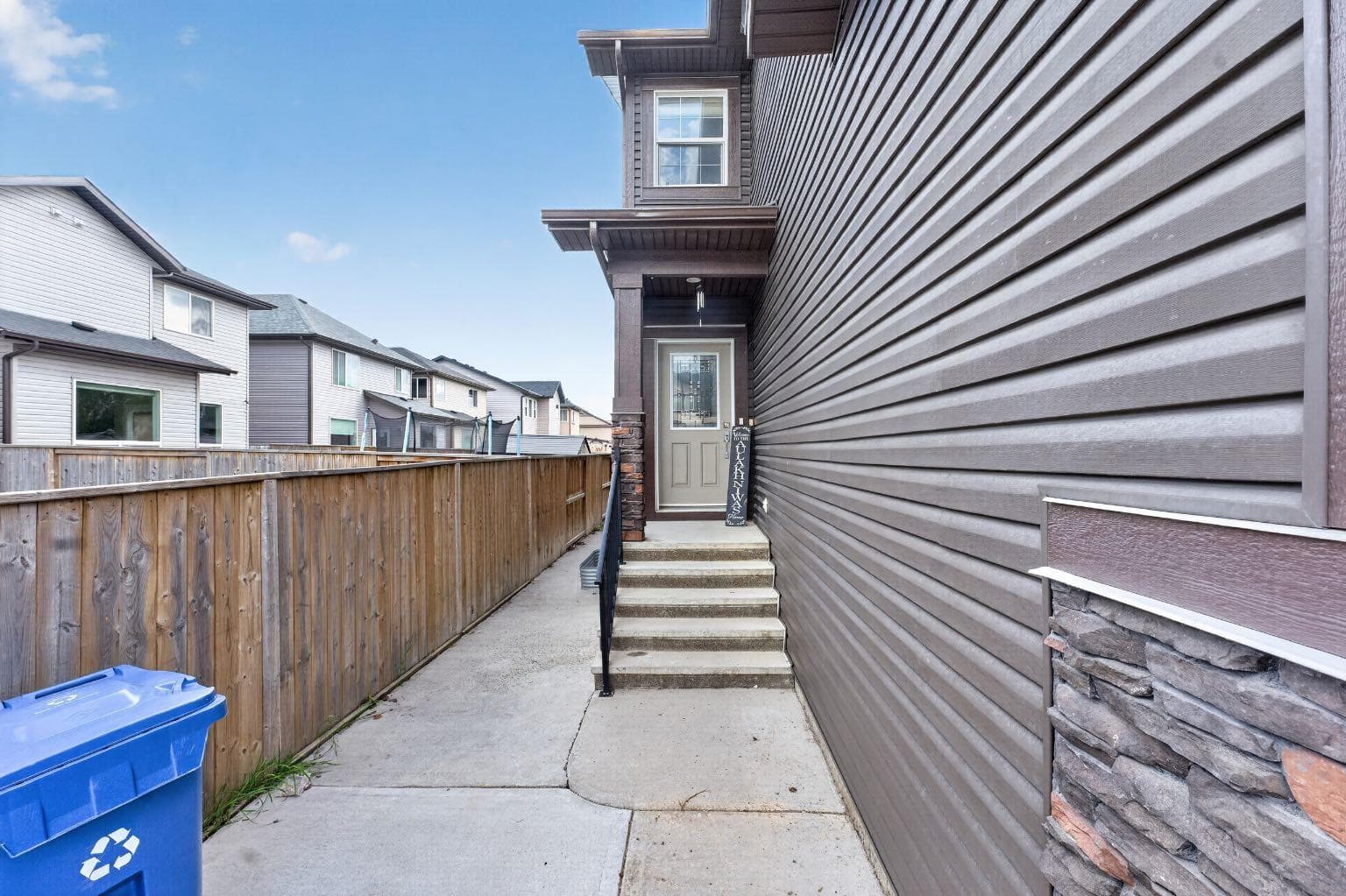 93 Skyview Shores Terrace NE — photo 4