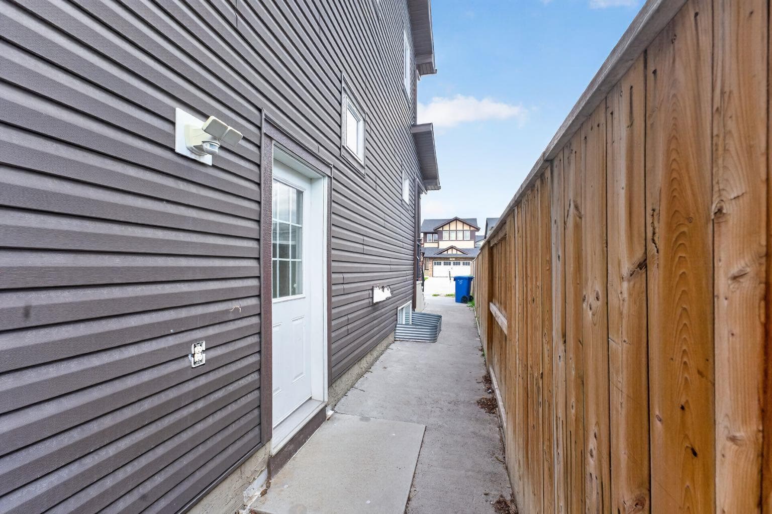 93 Skyview Shores Terrace NE — photo 5