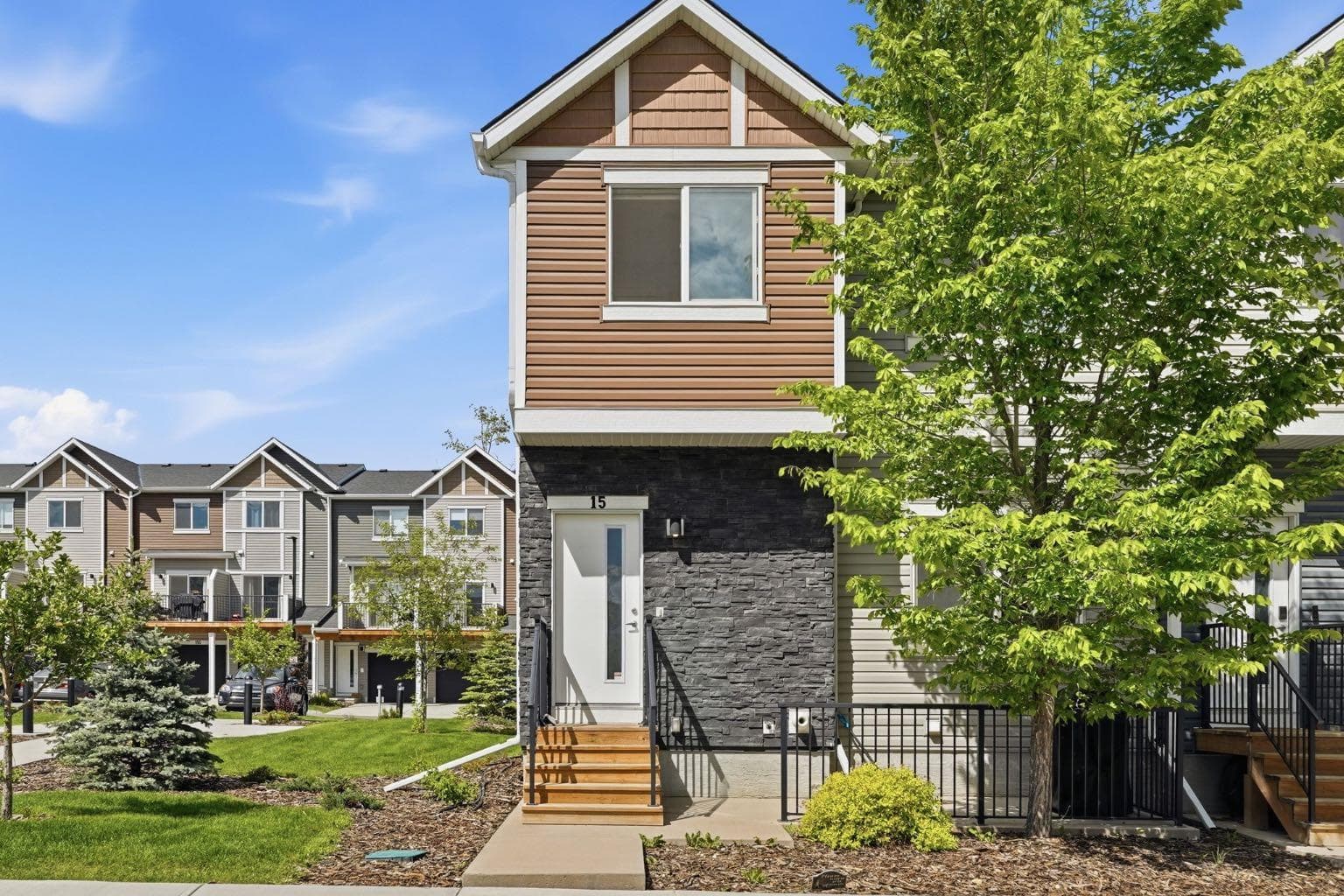 15 Tuscany Summit Square NW — photo 2