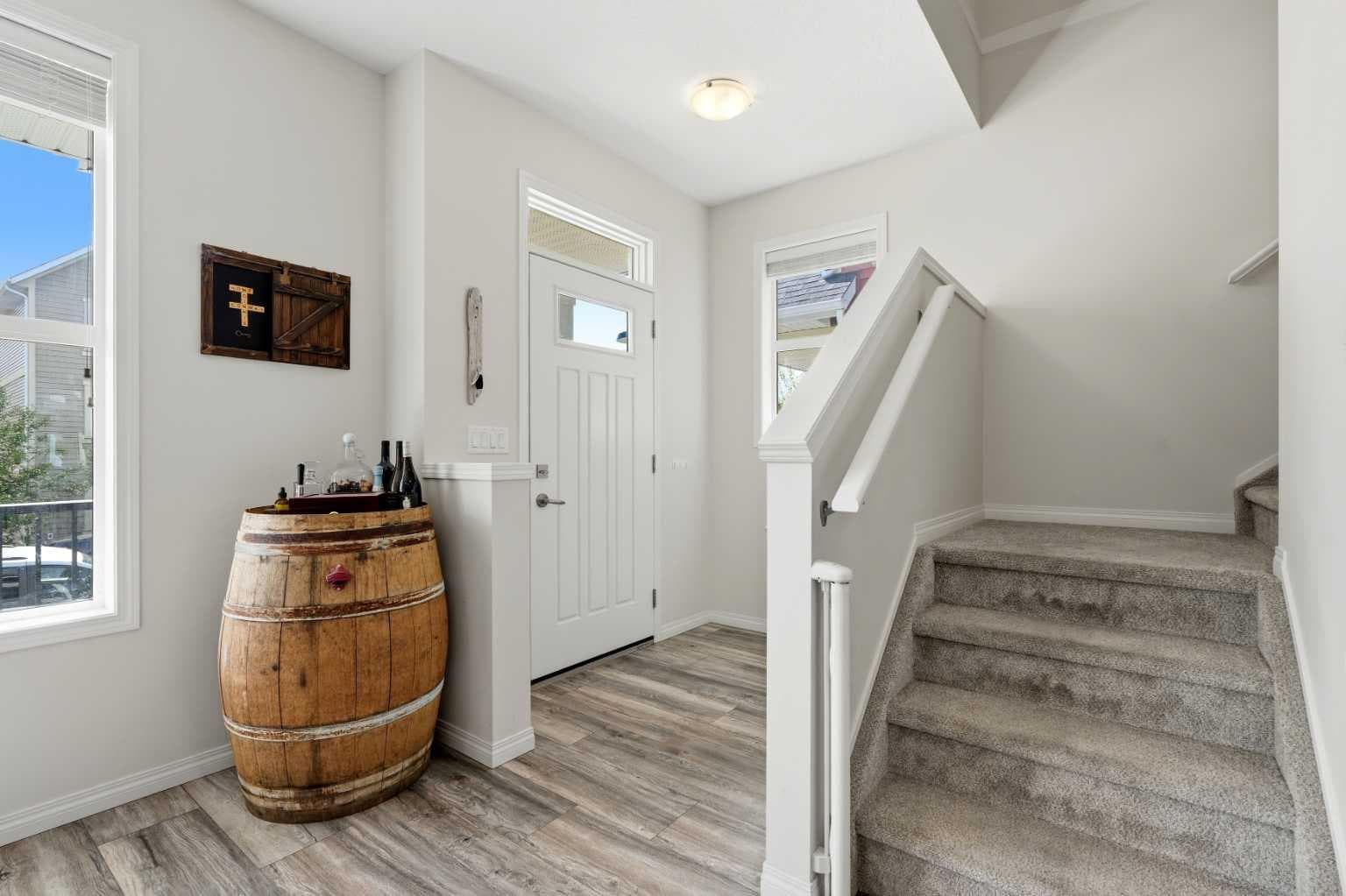 144 South Point Court SW — photo 4