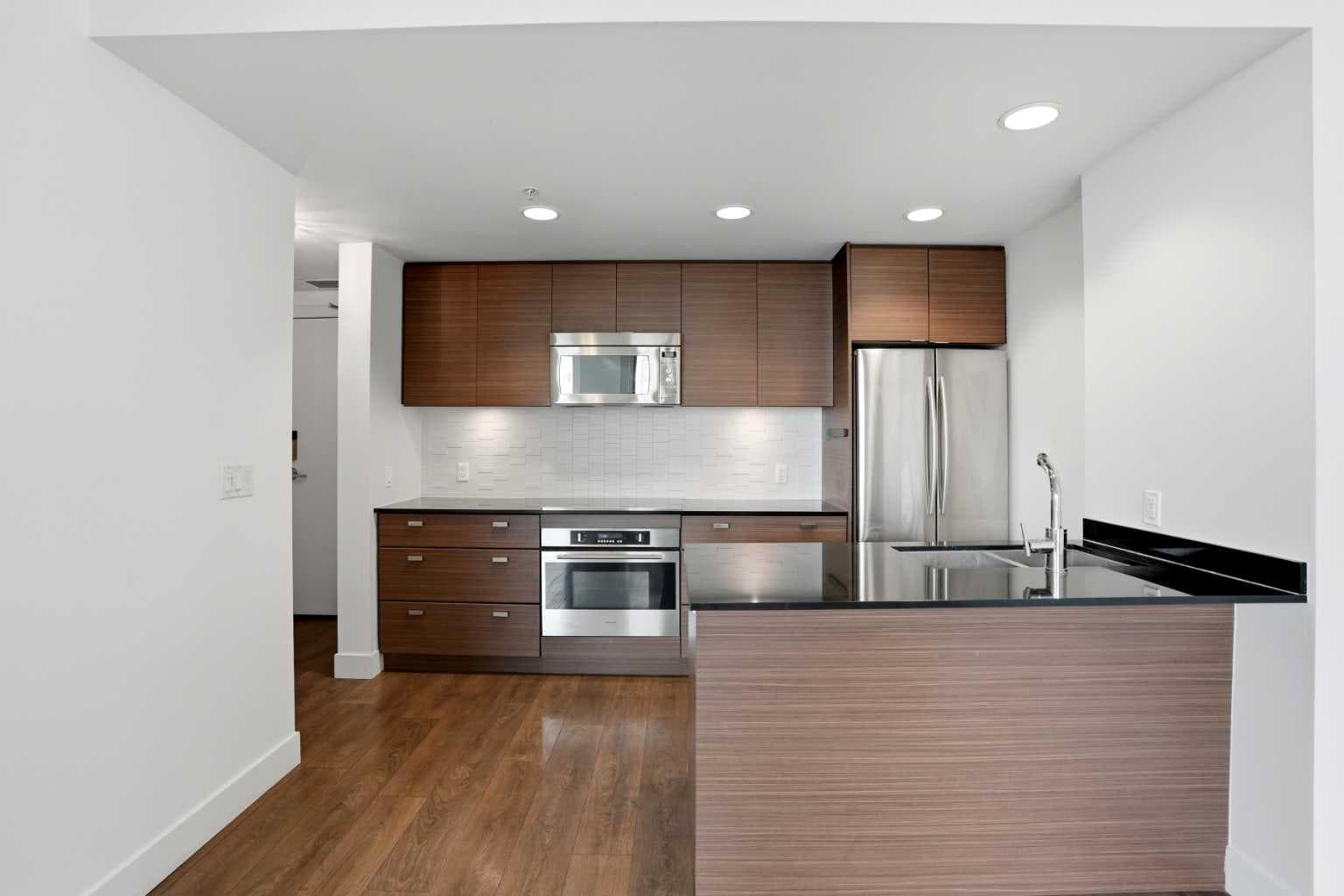 401, 1500 7 Street SW — photo 1
