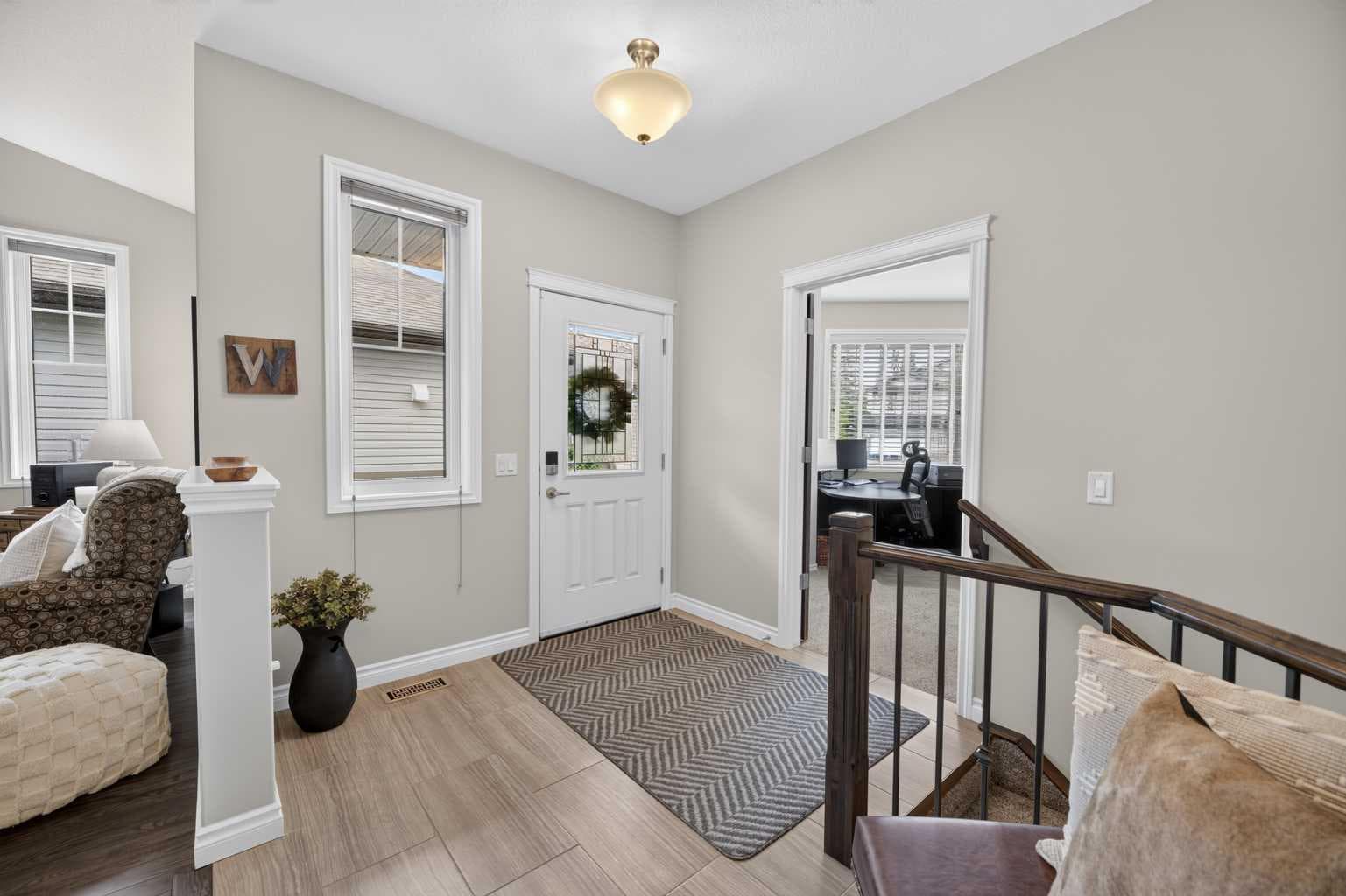 758 Stonehaven Drive — photo 3