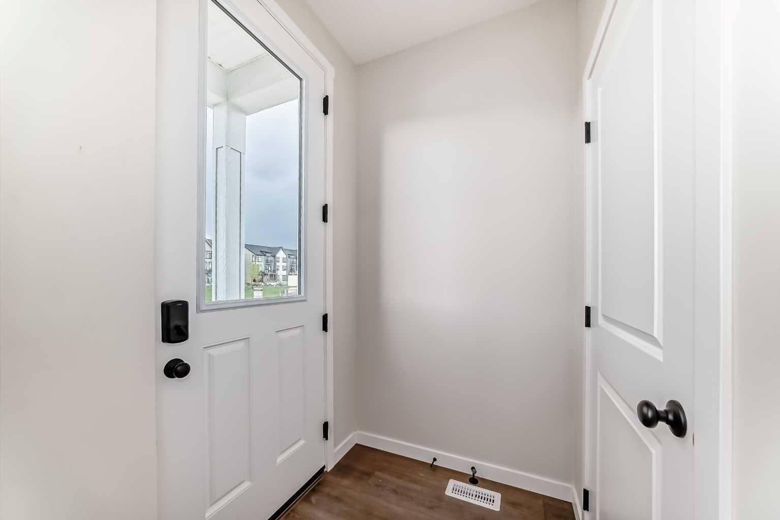 261 Heirloom Way SE — photo 2