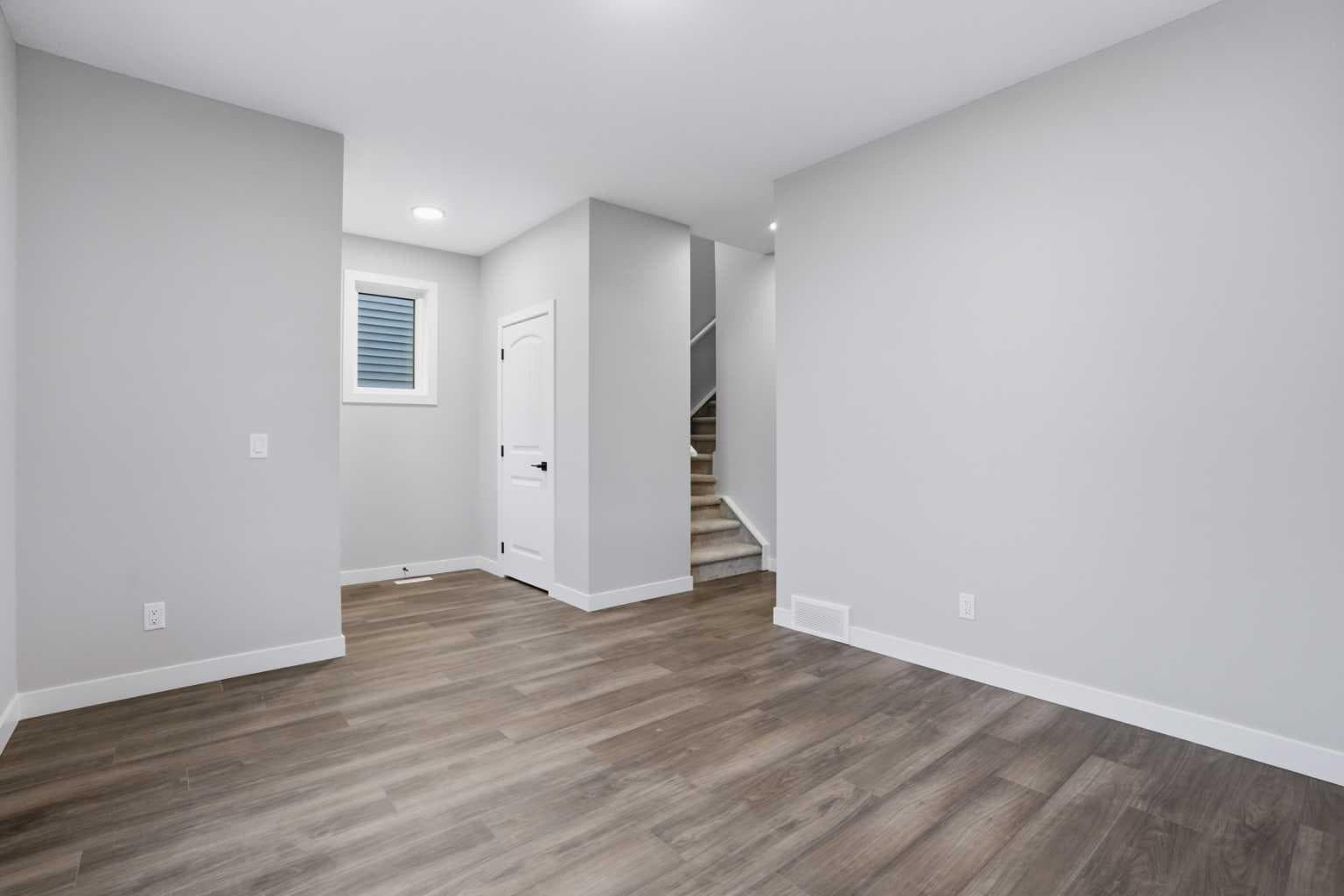 548 Bridgeport Street — photo 4