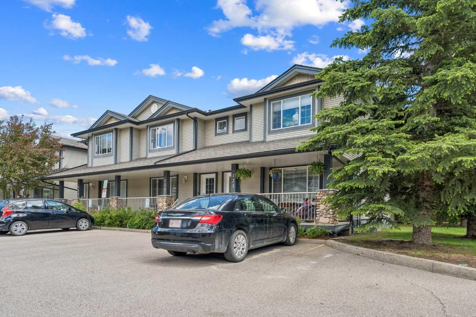 123 Stonemere Place — photo 1