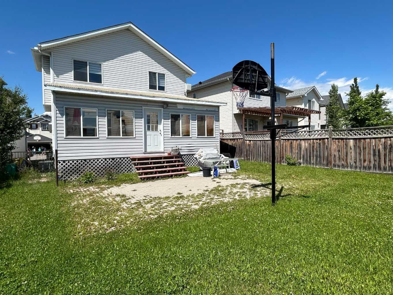 119 Citadel Meadow Grove NW — photo 4