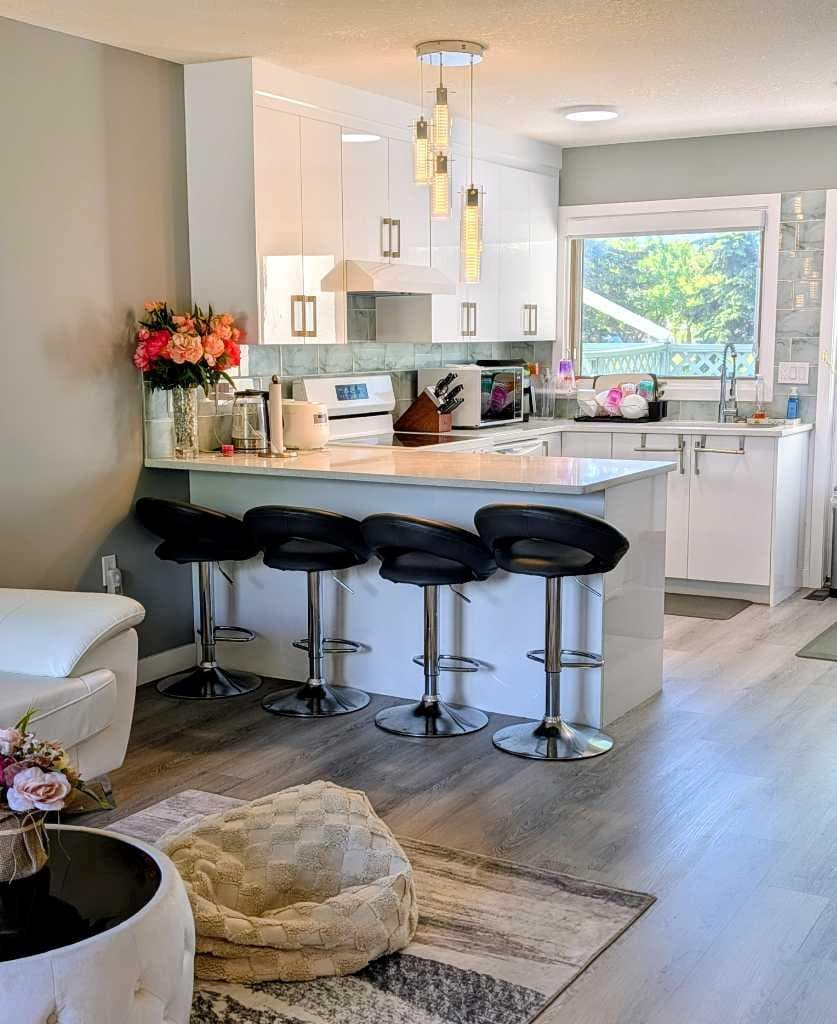 2851 Dovely Park SE — photo 1