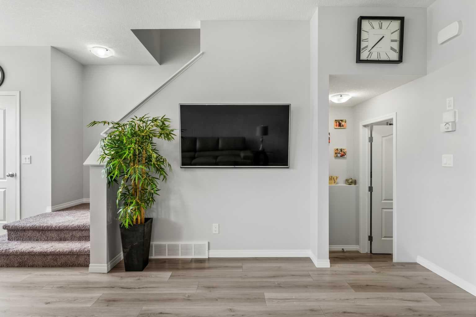 147 Evanscrest Park NW — photo 4