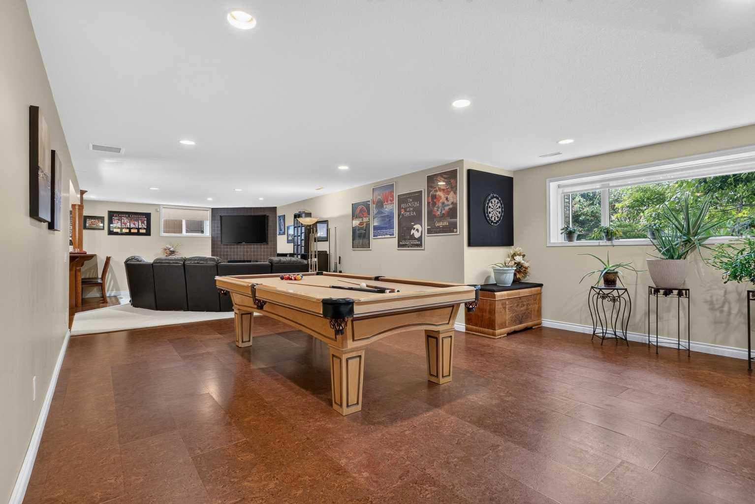 762 Stonehaven Drive — photo 3