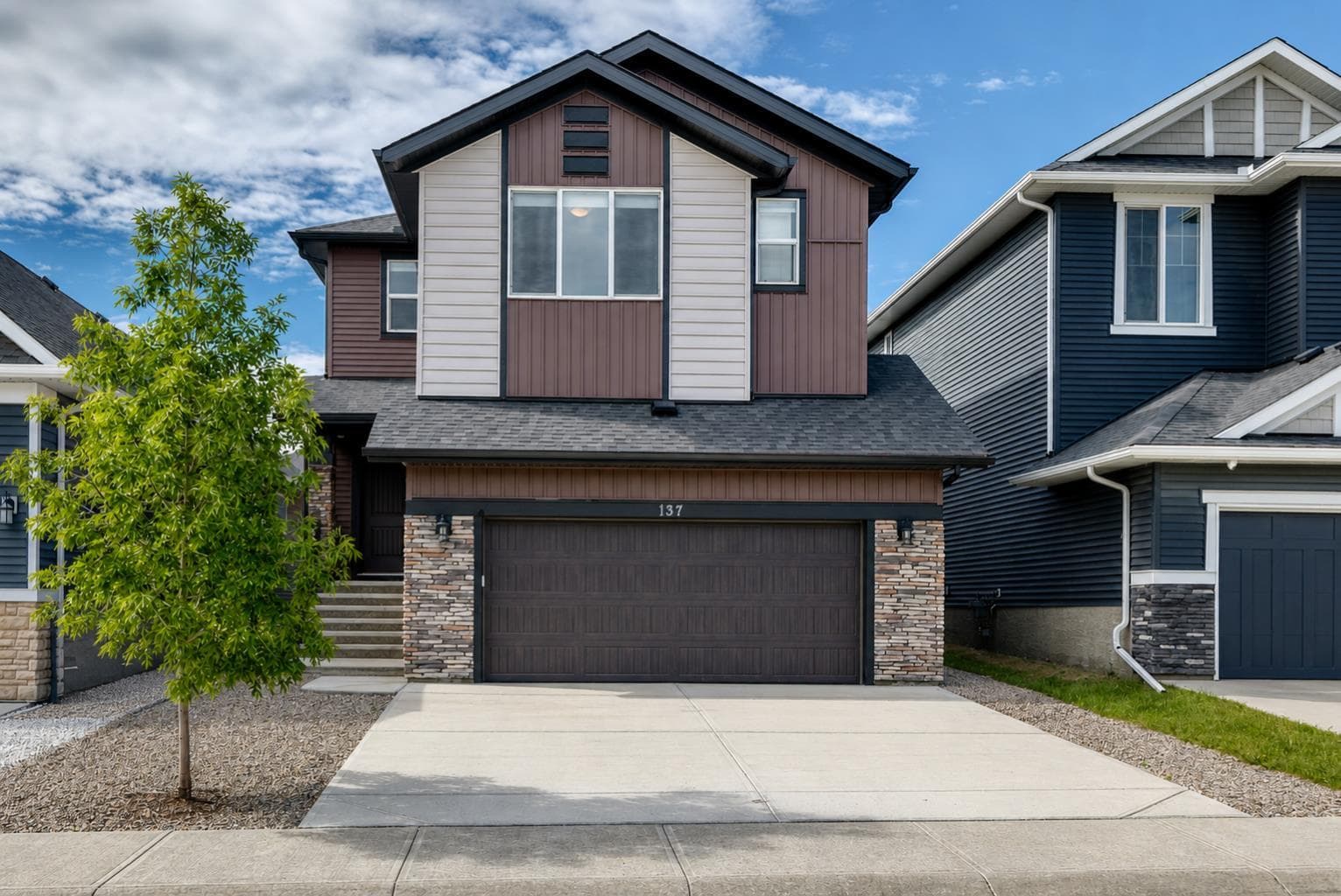 137 Creekside Way SW — photo 1