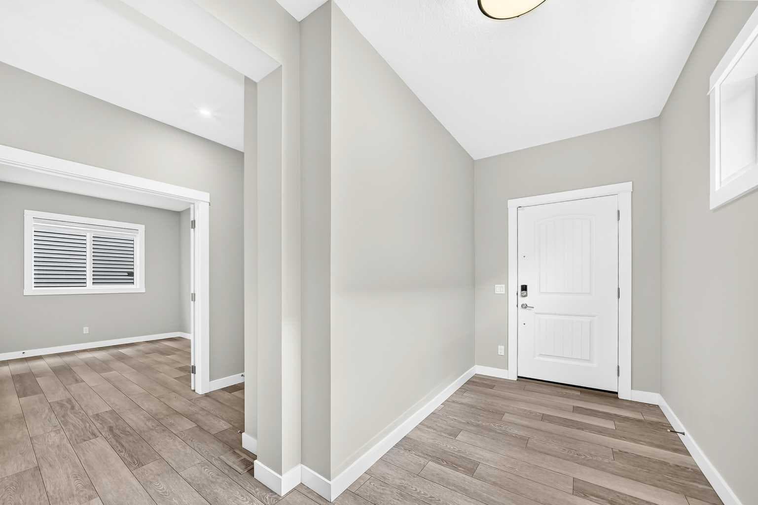 137 Creekside Way SW — photo 4