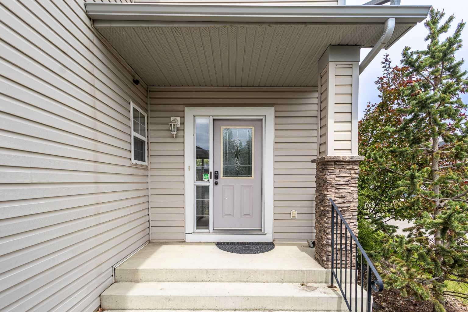 66 Everhollow Avenue SW — photo 3