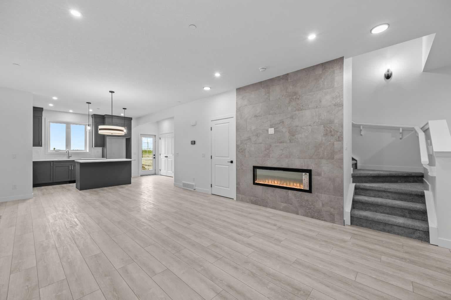 33 Hotchkiss Gardens SE — photo 5