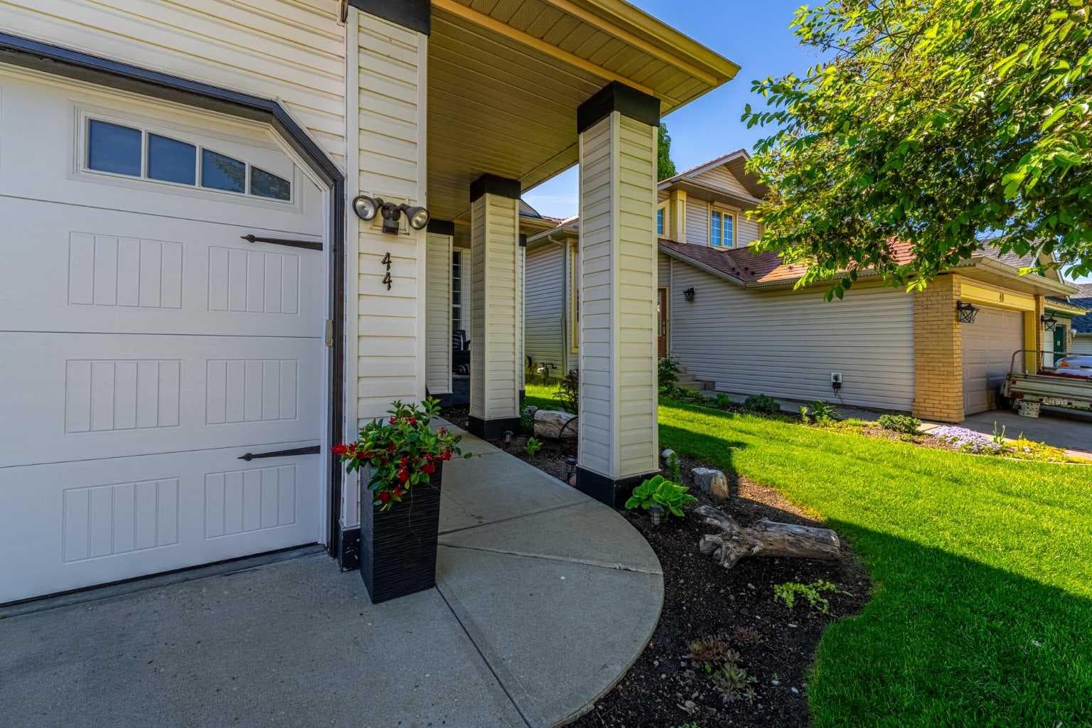 44 Douglas Glen Place SE — photo 4
