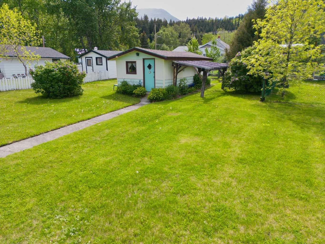 22830 6 Avenue — photo 3
