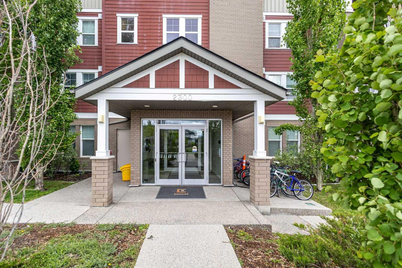 412, 2300 Evanston Square NW — photo 2