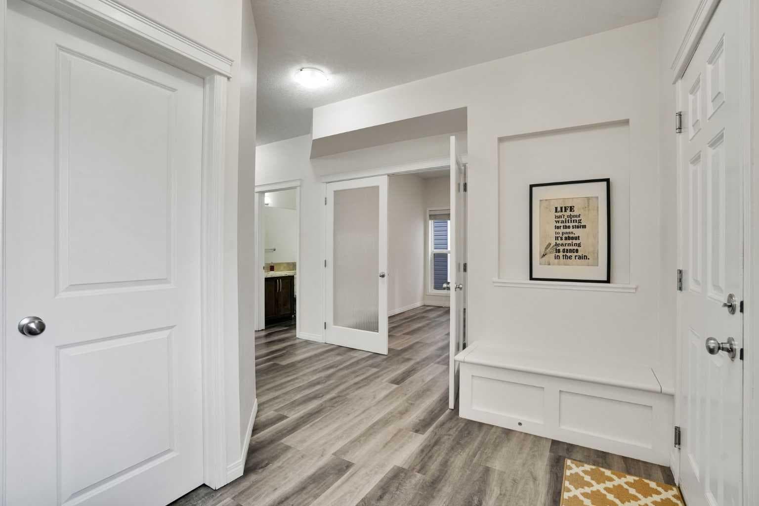 379 Skyview Shores Manor NE — photo 5