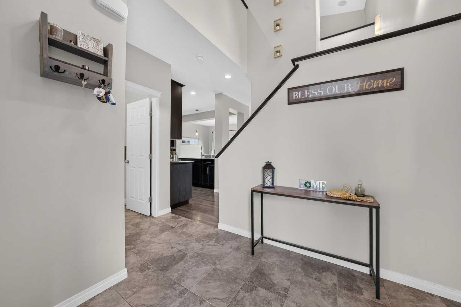 665 Copperpond Boulevard SE — photo 3
