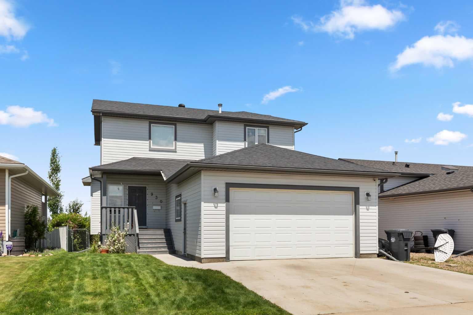 930 Kipling Crescent SW — photo 2