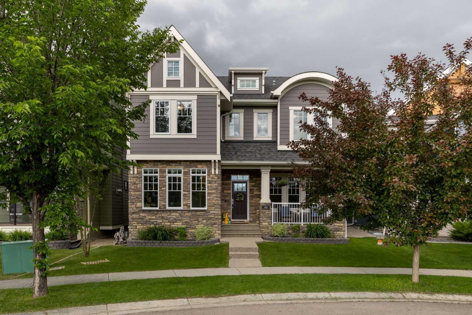 46 Cooperstown Court SW — photo 2