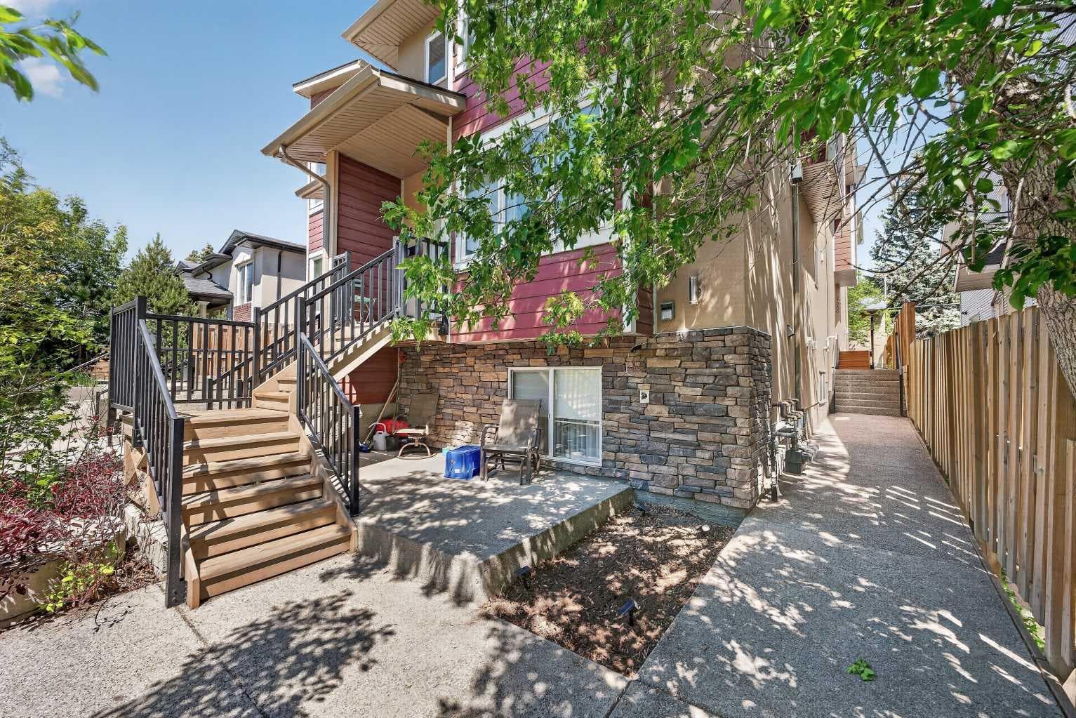 2, 530 56 Avenue SW — photo 2