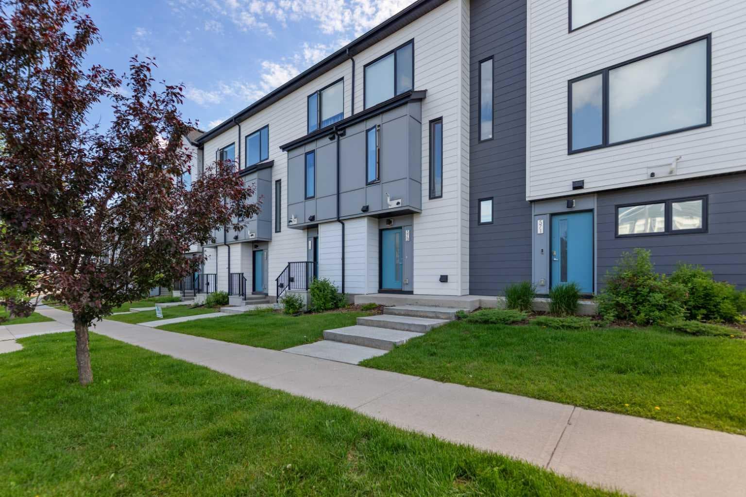 573 Evanston Link NW — photo 4